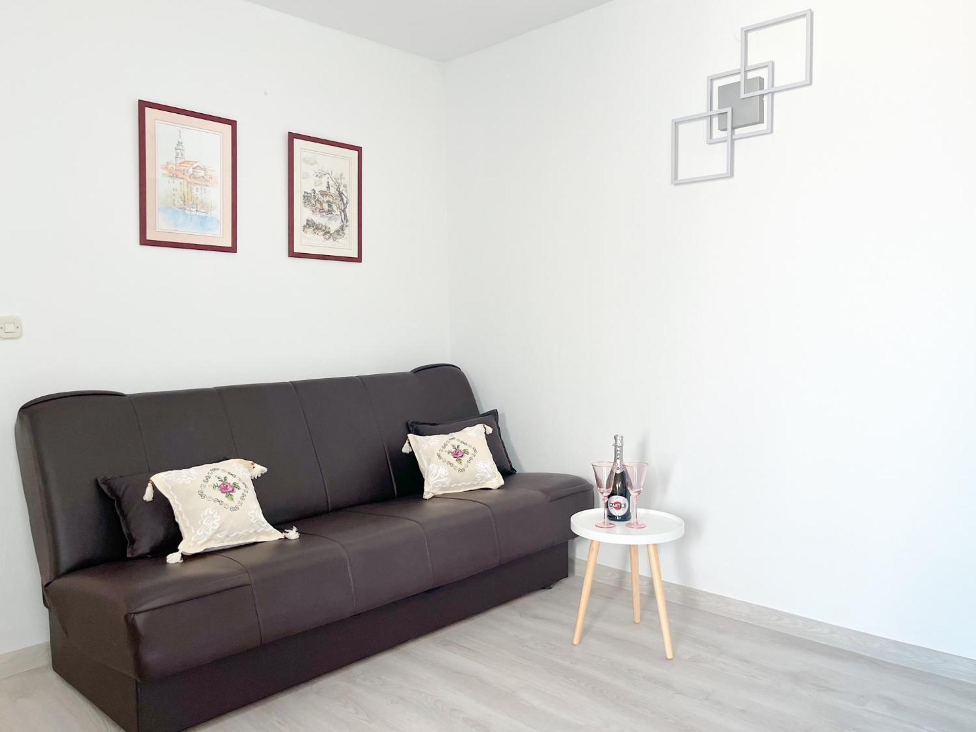 Apartmani Adrijan Krk Krk Town Exteriör bild