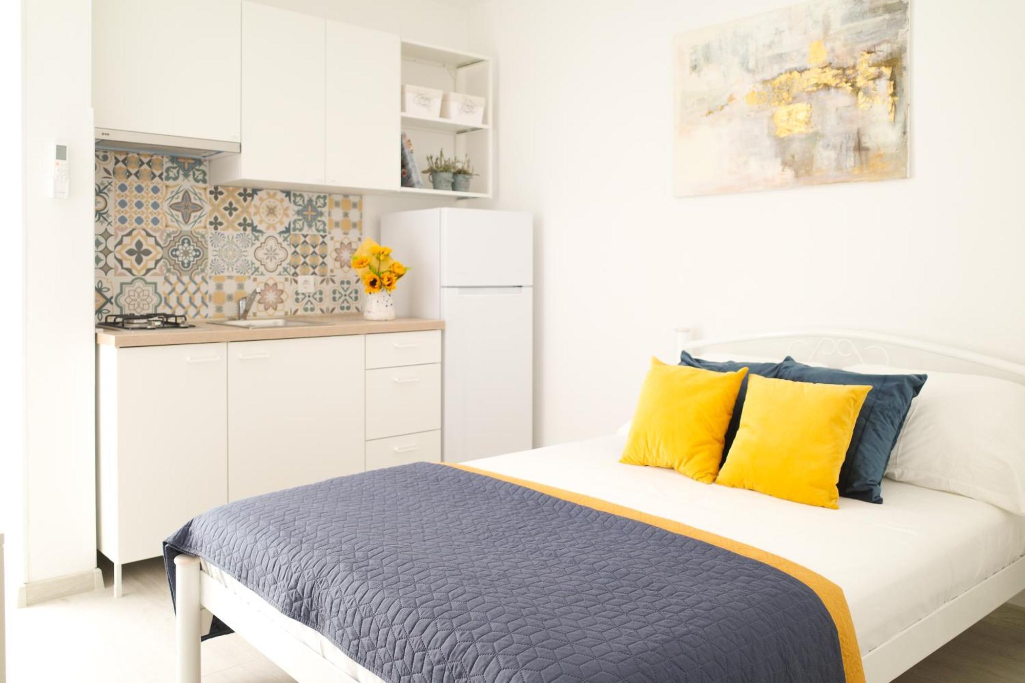 Apartmani Adrijan Krk Krk Town Exteriör bild
